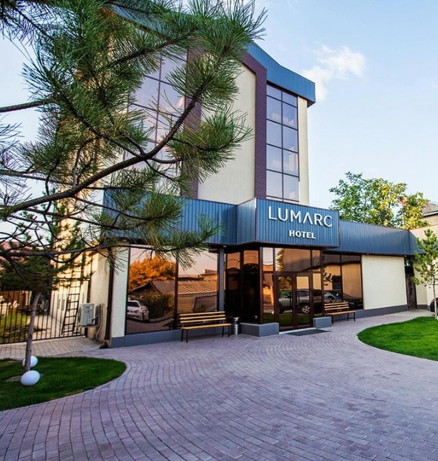 Отель Lumarc Hotel Бишкек-4